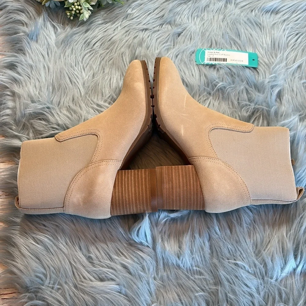 NWT Stitch Fix Violet & Red Loaded Knit Cuff Bootie Tan